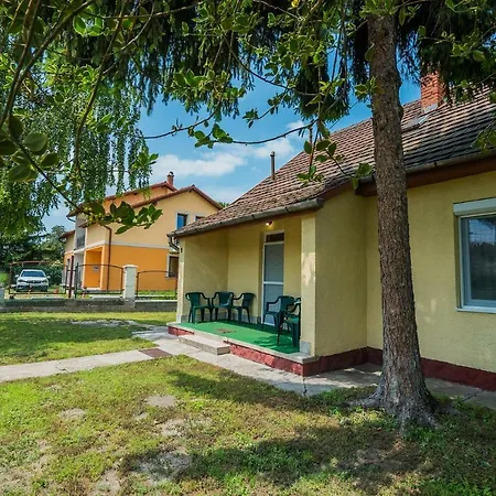 Hébergement de vacances Magdolna *